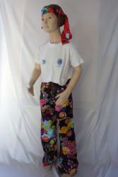 33 pantalons rouges
52 pantalons noirs
1 pantalon adulte
ref: 1006/2003 + 1143/2081 + 4152