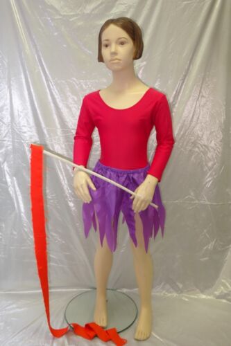 30 costumes
ref: 1009/2072 + 3004 + 4179