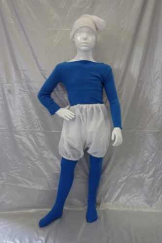 27 costumes
(seulement 31 paires jambières
y compris pour les schtroumpfettes)
ref:0029 + 1134/2074 + 4038 + 4044